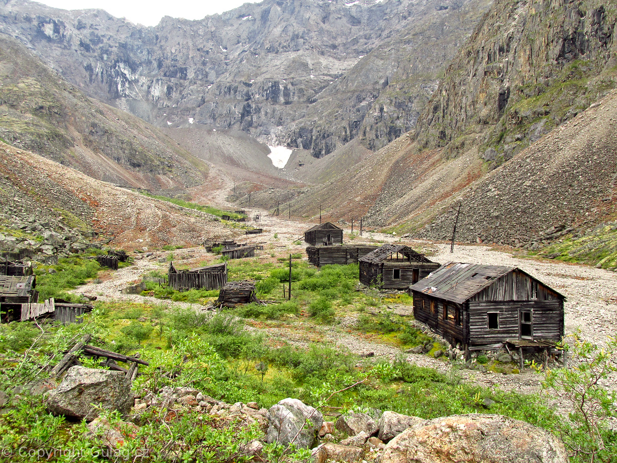 Гулаг фото. Кодар мраморное ущелье лагерь ГУЛАГ шахта. ГУЛАГ крепость.