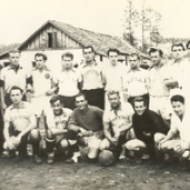 Команда "Русских харбинцев". Источник: архив Всеволода Чеусова, публикация "Ново
