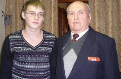 Юрий Антонович Пухляк (справа). Иван Алексеевич Цицилин. Март 2012 г.