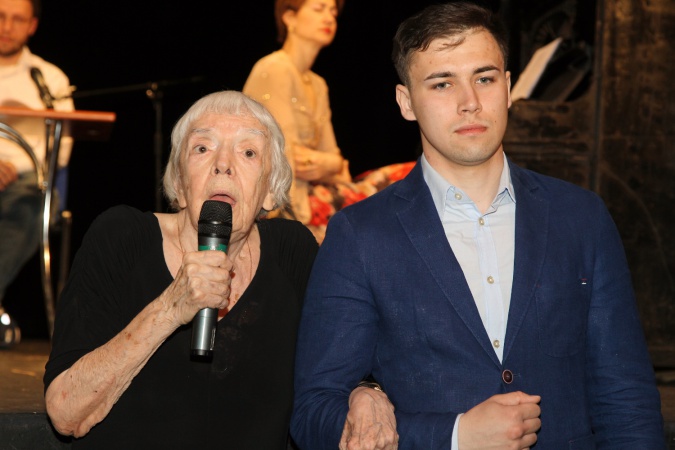 Людмила Алексеева на 16-й церемонии награждения конкурса "Человек в истории. Россия - ХХ век". Международный Мемориал