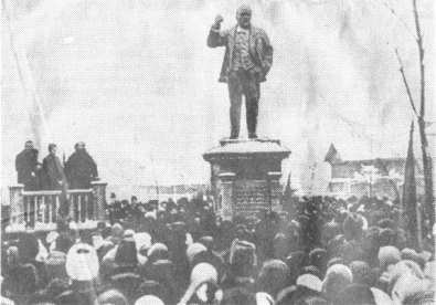 Unveiling of the Monument to V. I. Lenin near the Glukhovskaya Factory on Januar